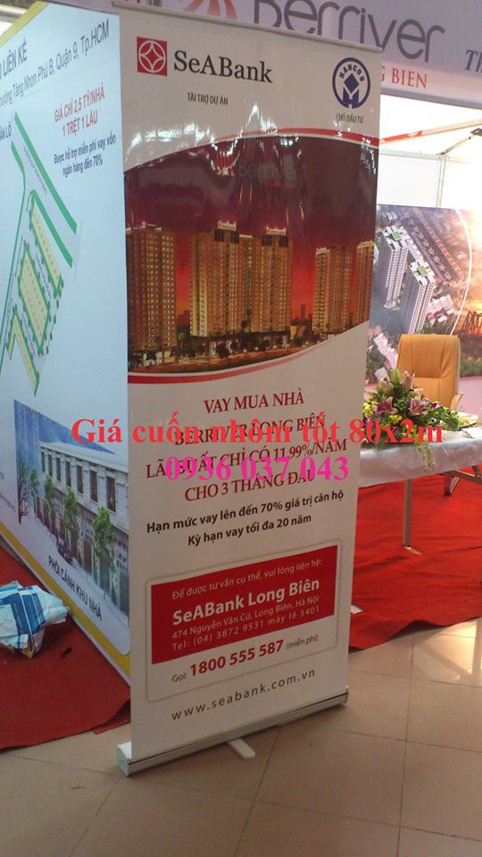 thiết kế standee tại đà nẵng